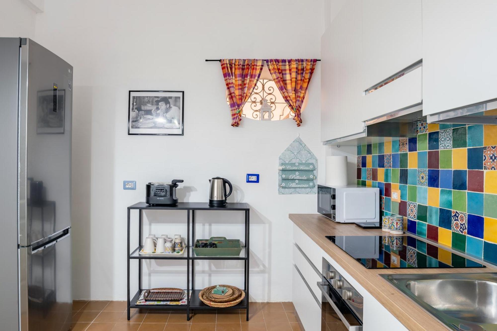 Homedesirome - La Casa A Colori Eksteriør bilde